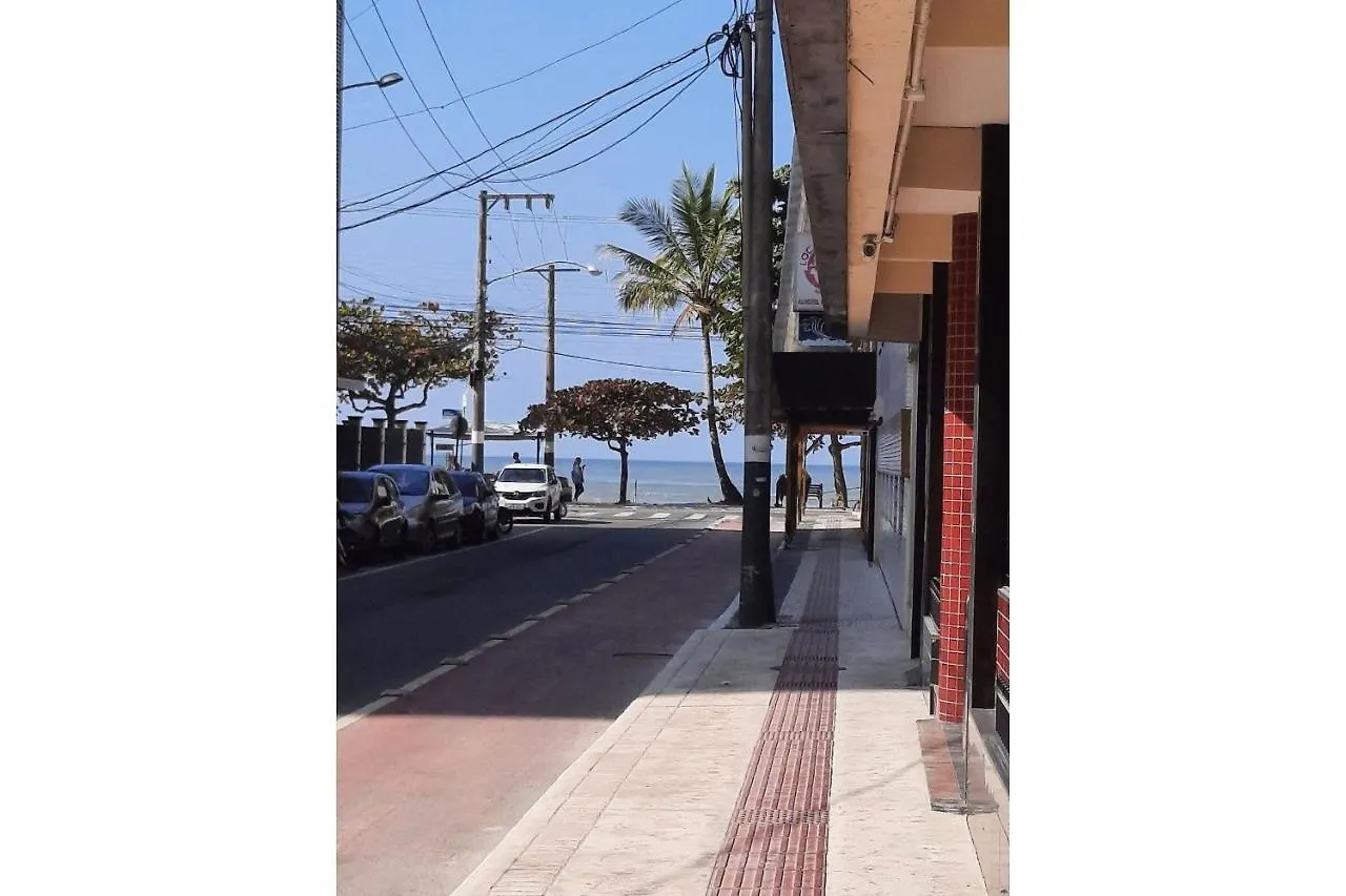 Amplo Apto 2 Suites Mais 1Quarto Vista Mar 50M Da Praia - Somente Familiares Balneario Camboriu Brazil