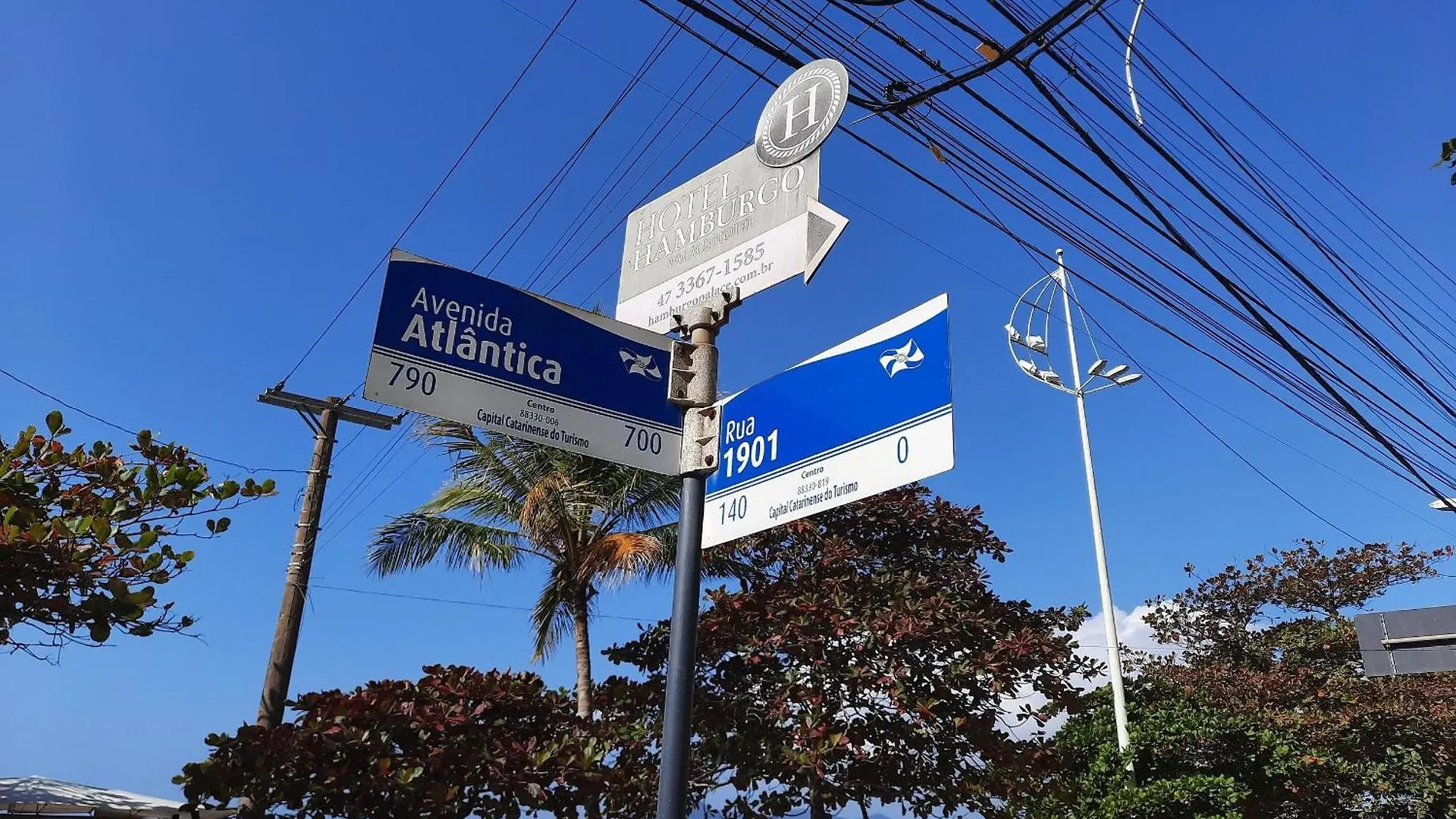Apartment Amplo Apto 2 Suites Mais 1Quarto Vista Mar 50M Da Praia - Somente Familiares Balneario Camboriu