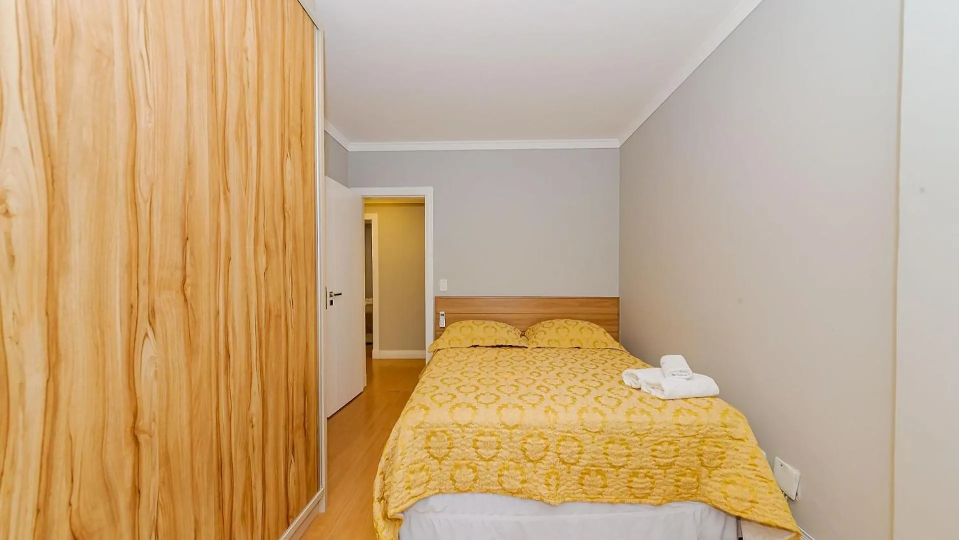 Apartment Amplo Apto 2 Suites Mais 1Quarto Vista Mar 50M Da Praia - Somente Familiares Balneario Camboriu