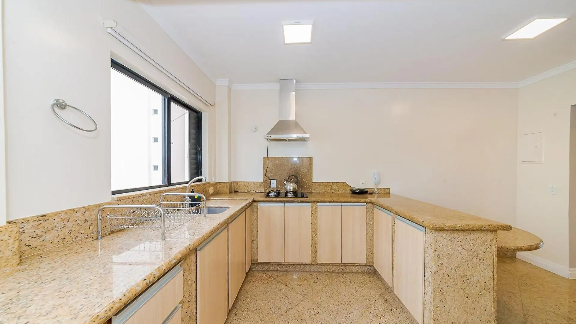 Apartment Amplo Apto 2 Suites Mais 1Quarto Vista Mar 50M Da Praia - Somente Familiares Balneario Camboriu